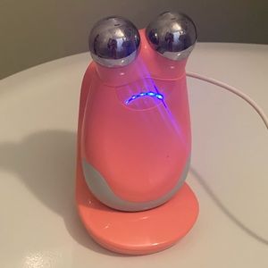 Nuface trinity in pink